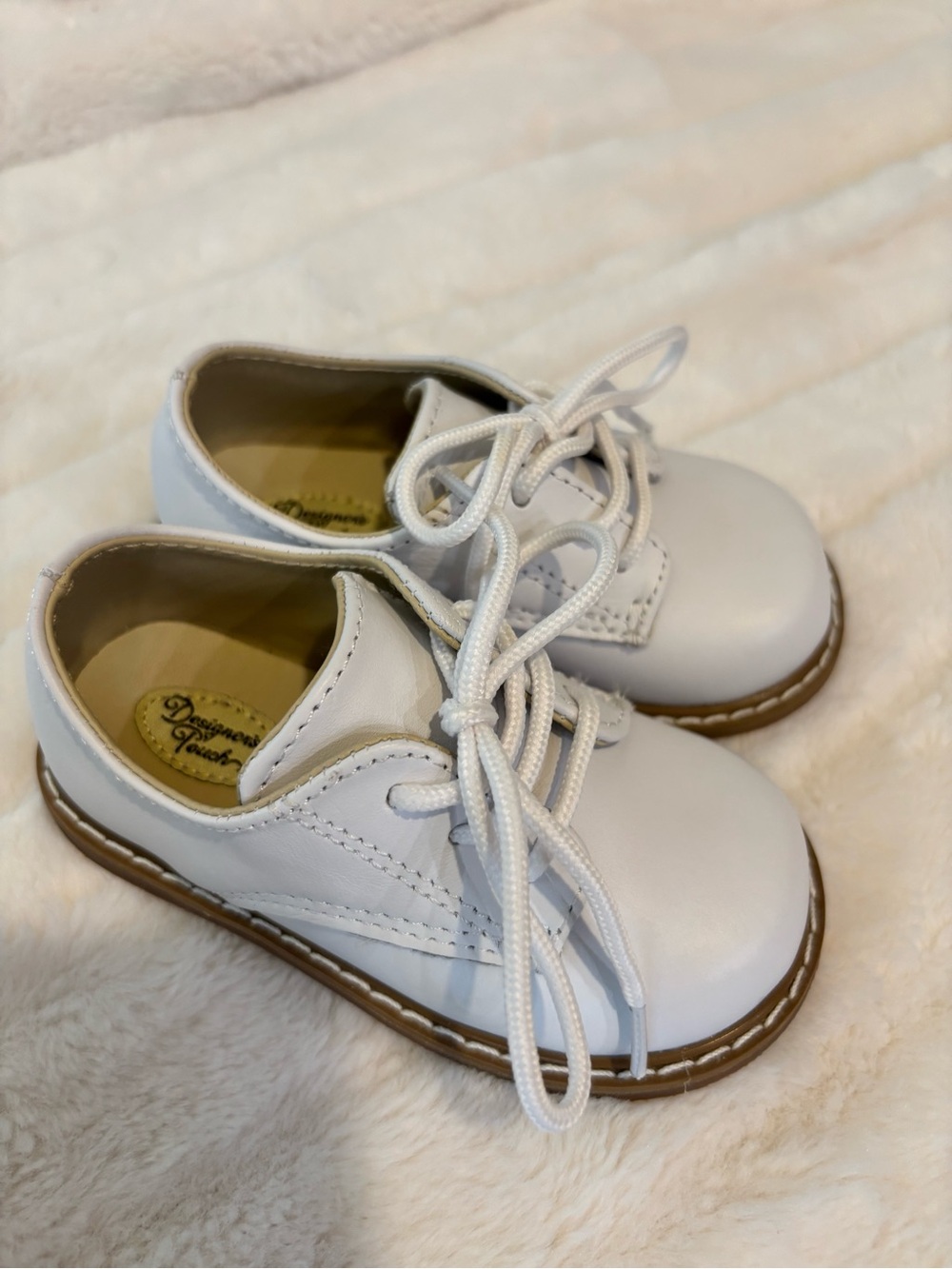 Boutique Brand White Dress Shoes For Boy Toddler (Size 5)